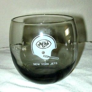 Vintage New York jets rocks glass